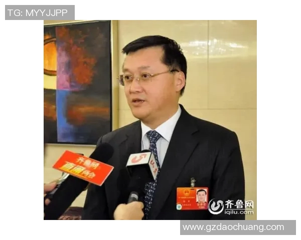 专访杨军:揭秘网球界的成功秘诀与成长之路 专访杨军:揭秘网球界的成功秘诀与成长之路