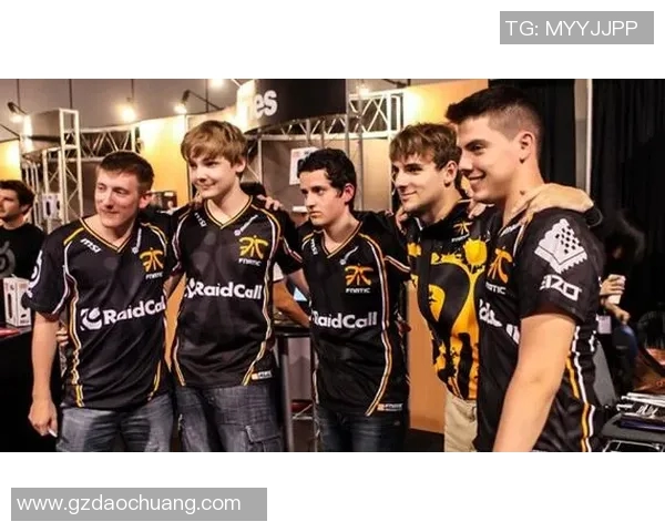 和平精英战术解析:BLG如何实现对敌方的全面压制与控制 和平精英战术解析:BLG如何实现对敌方的全面压制与控制