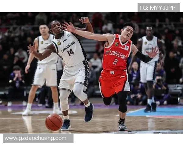 广州篮球队技术解析:战术创新与球员发展全景探讨 广州篮球队技术解析:战术创新与球员发展全景探讨