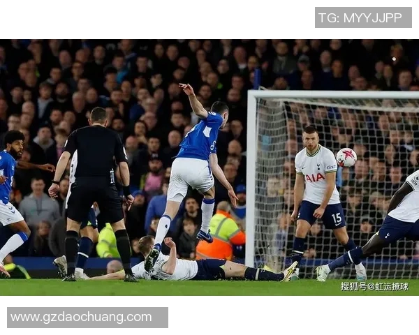 埃弗顿与热刺对决中伤病潮来袭球队阵容面临严峻考验